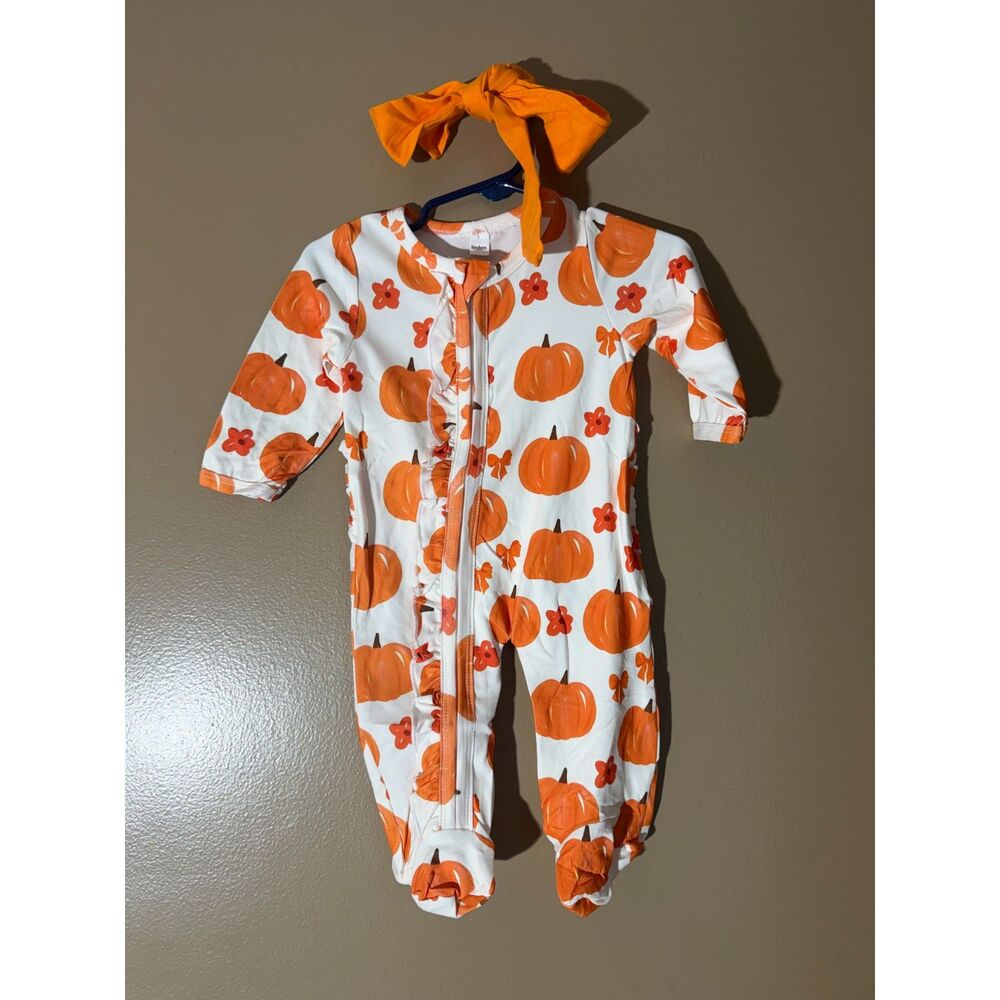 Baby Newborn Pumpkin Halloween Zip Up Footed Sleeper Pajamas Brand New